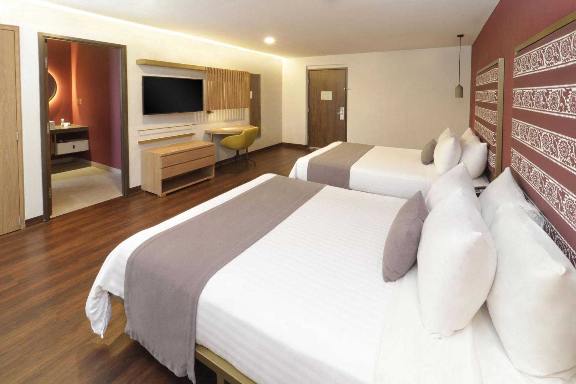 Centro Hotel 4*